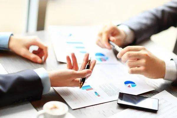 上海繁易信息科技股份80萬股股份轉讓深度解析 聚焦即阿時股份與計算機軟件輔助設備研發價值